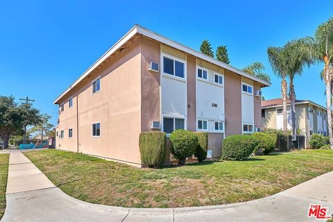 Photo of 1381 Burwood Street, La Habra, CA 90631 (MLS # 25610397) Photo of 1381 Burwood Street, La Habra, CA 90631 (MLS # 25610397)