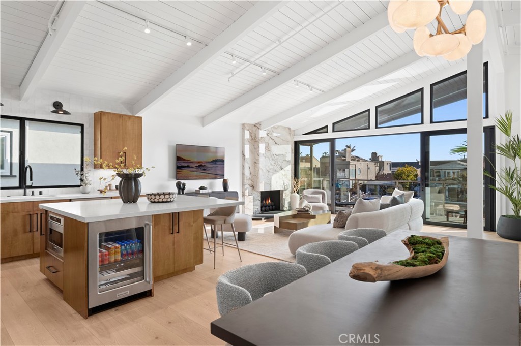 4017 Channel Place