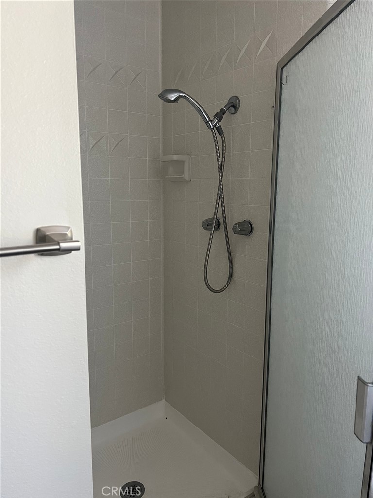 Landmark (LAND) - Residential Lease