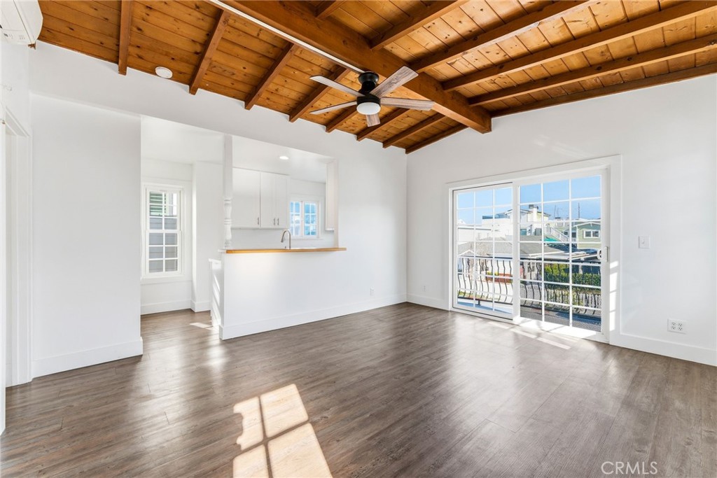 307 Anade Avenue 1/2