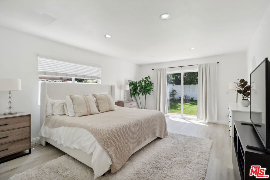 listing image 130725121602506189710