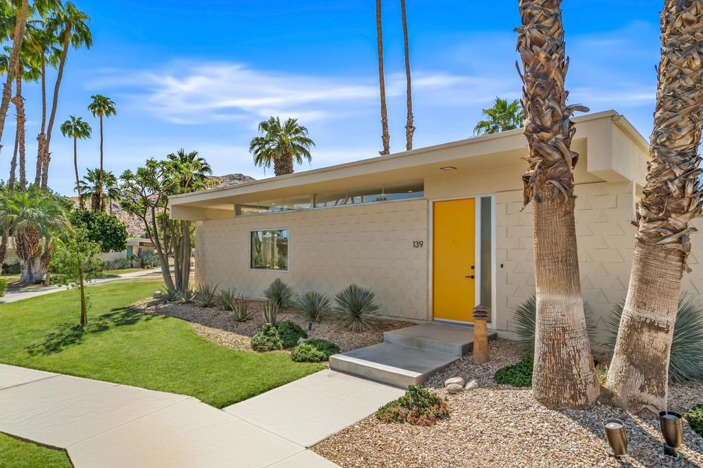 139 Desert Lakes Drive