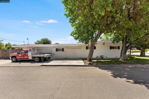 Tiny photo for 700 Real Ave AVE, Newman, CA 95360 (MLS # 41142249)