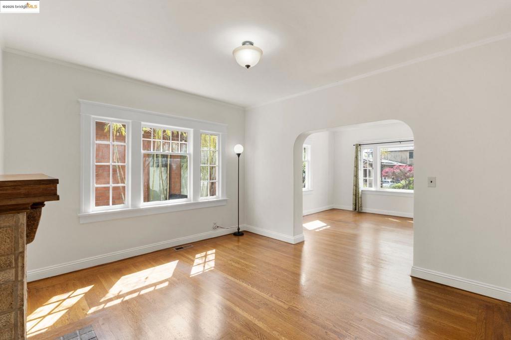 CENTRAL BERKELEY - Residential