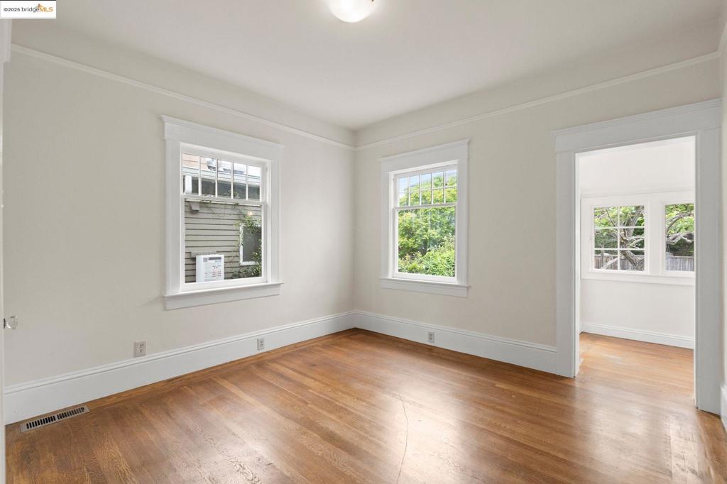 CENTRAL BERKELEY - Residential