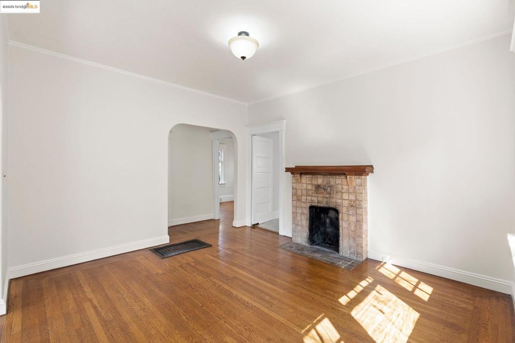 CENTRAL BERKELEY - Residential