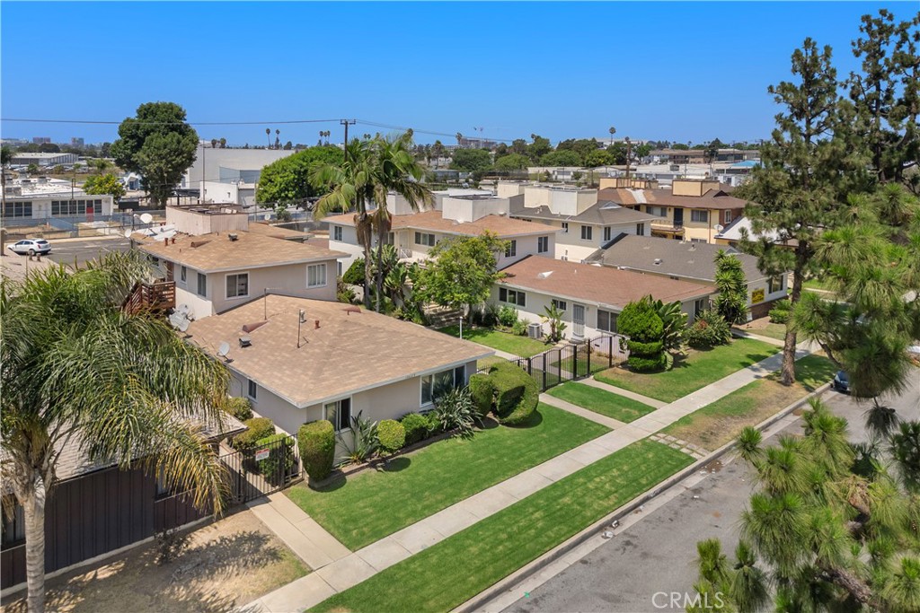 10625 Crenshaw Boulevard