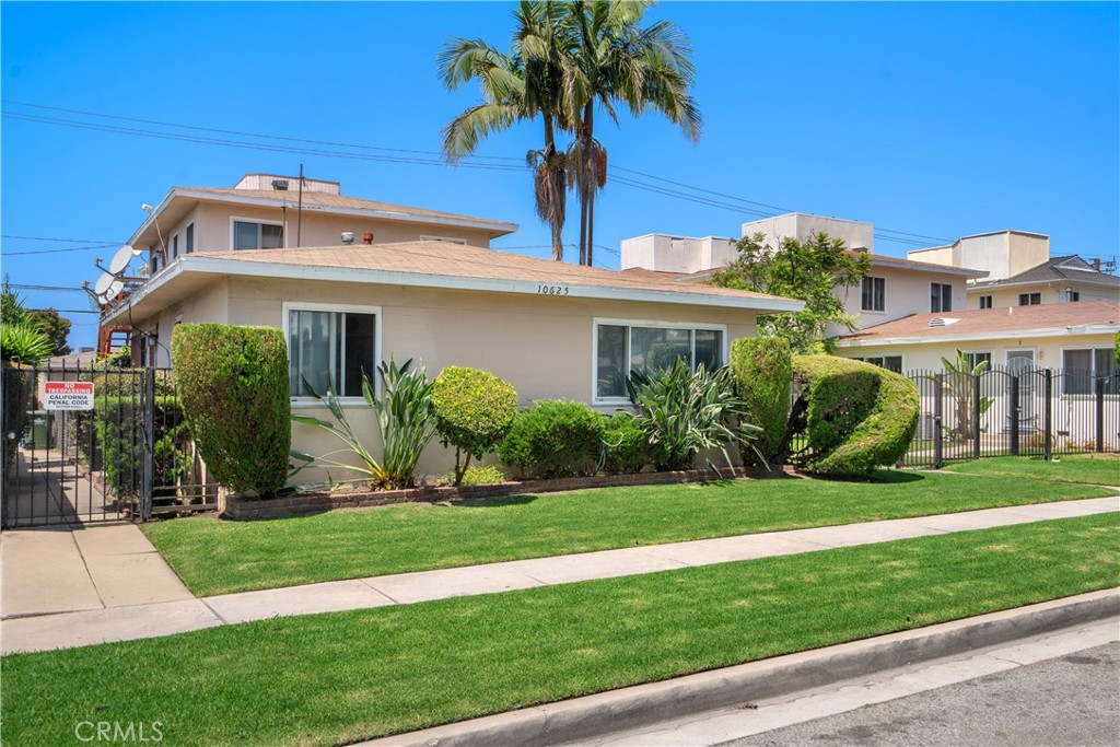 10625 Crenshaw Boulevard
