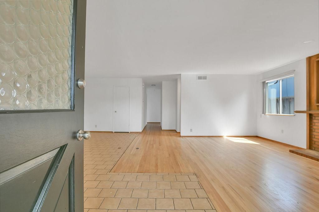 Photo of 5035 Grimsby Dr Dr, San Jose, CA 95130 (MLS # 41121117)