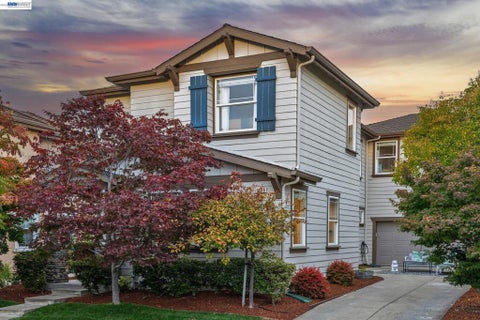 Photo of 1836 OHLONE STREET ST, Alameda, CA 94501 (MLS # 41145671)