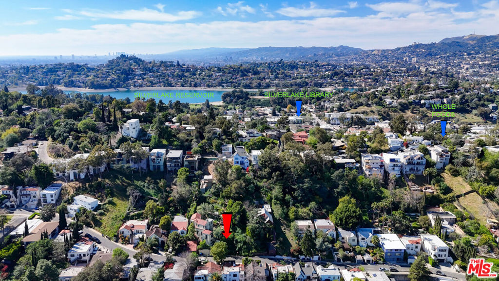 2367 Lake View Avenue