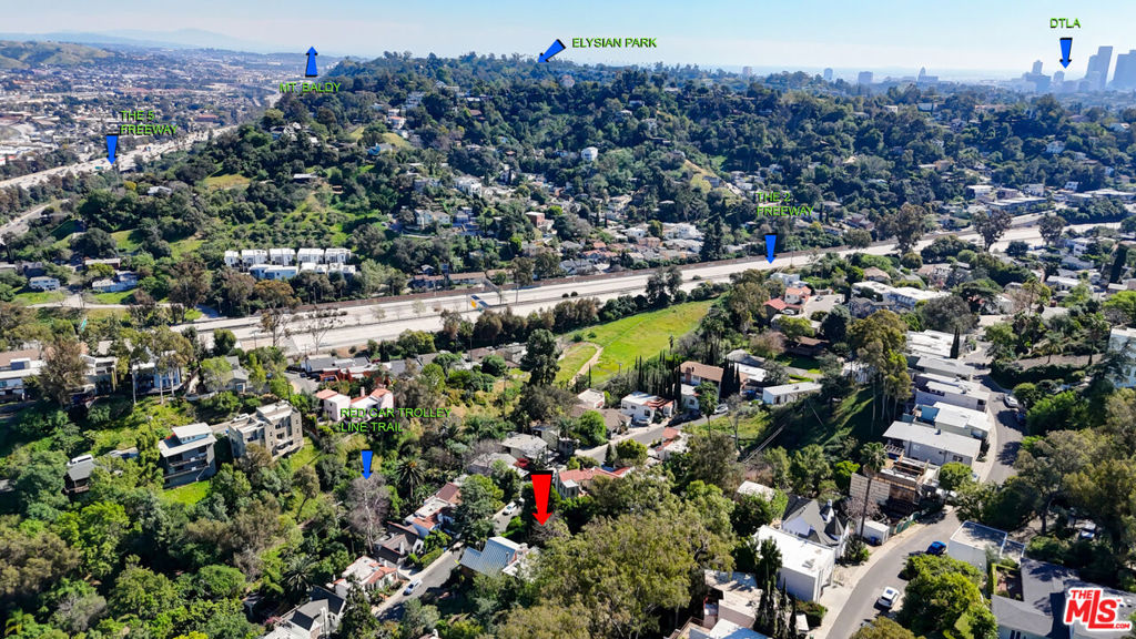 2367 Lake View Avenue