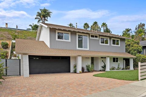 Photo of 24235 Via Aquara Ave Ave, Laguna Niguel, CA 92677 (MLS # PTP2604210)