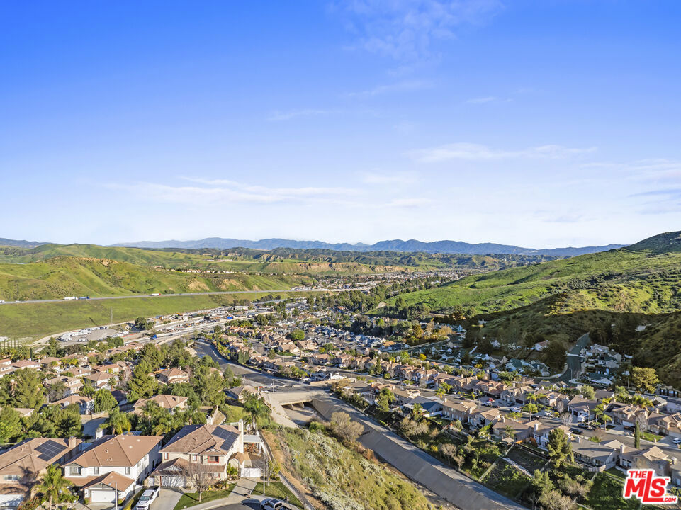 32610 Ridge Top Lane
