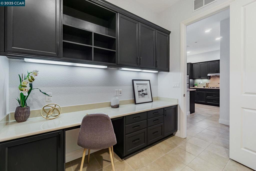 TRILOGY VINEYARDS - Residential