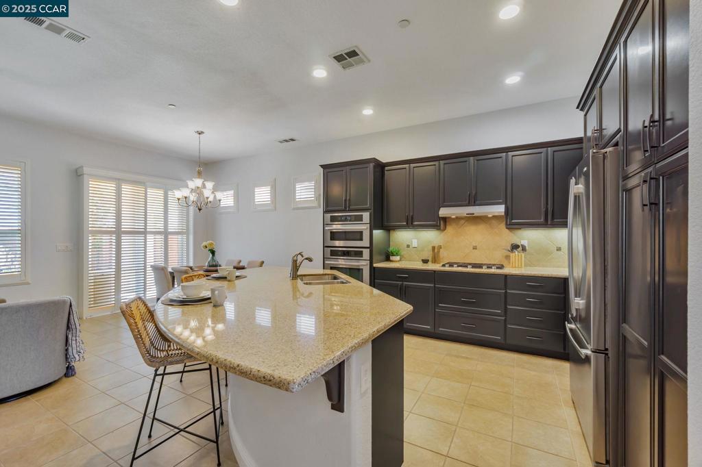 TRILOGY VINEYARDS - Residential