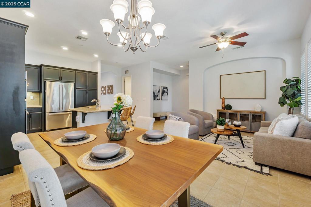 TRILOGY VINEYARDS - Residential