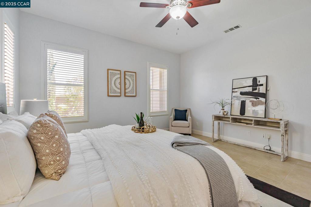 TRILOGY VINEYARDS - Residential