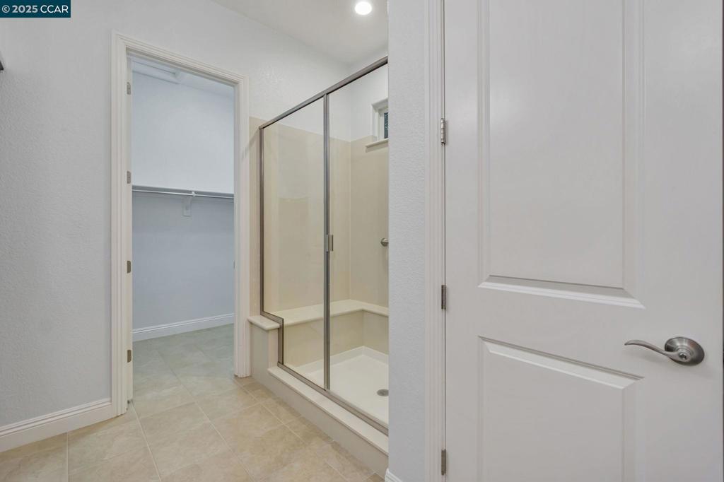 TRILOGY VINEYARDS - Residential