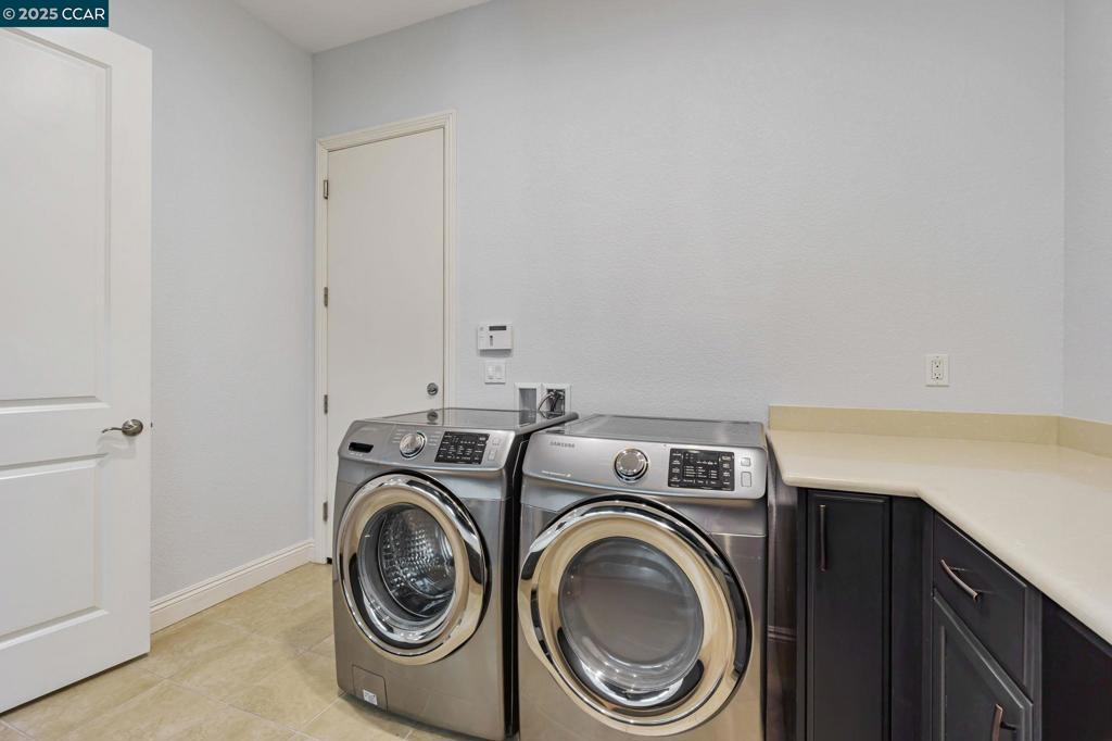 TRILOGY VINEYARDS - Residential