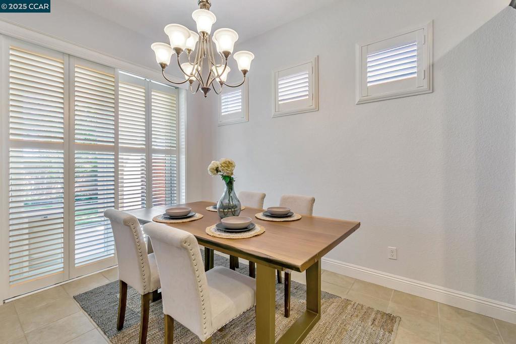 TRILOGY VINEYARDS - Residential