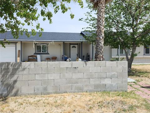 Photo of 41318 158th St E, Lancaster, CA 93535 (MLS # DW26076680)