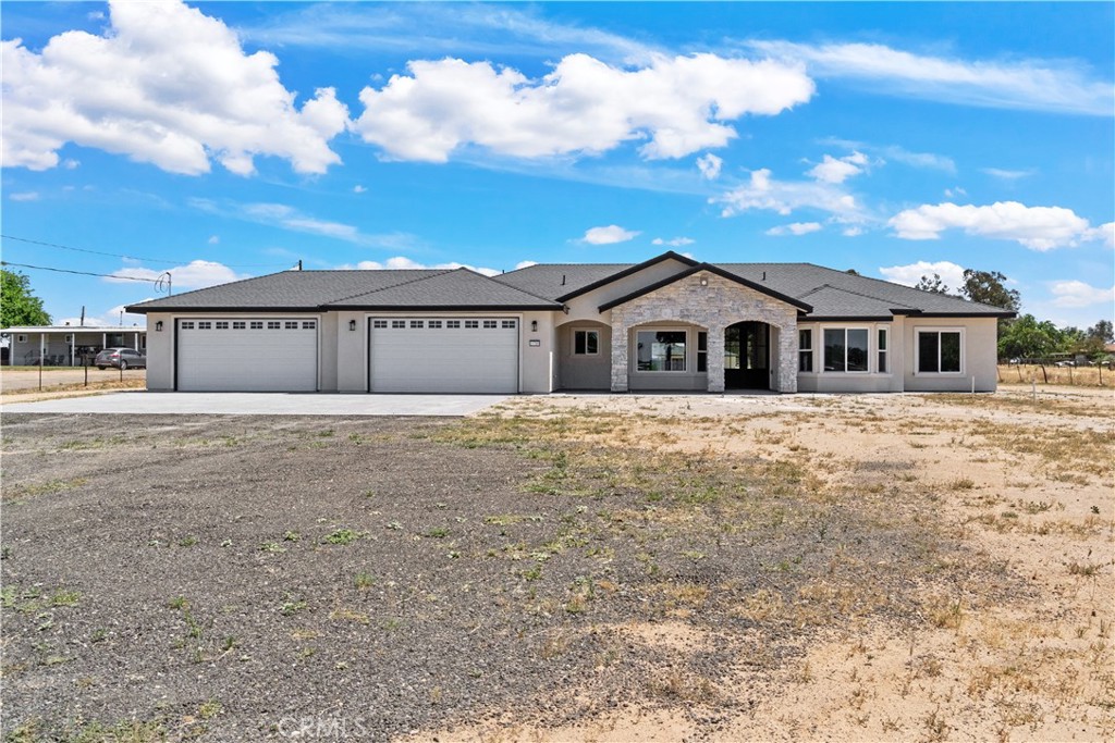Welcome to 21035 Forest Glen, located in the desirable Valley Lake Ranchos community!
This new construction home offers 4 bedrooms, 3 bathrooms, and 2,373 sq. ft. of thoughtfully designed living space, all situated on a spacious 2-acre corner lot. A rare 4-car garage provides ample room for vehicles, hobbies, or additional storage.
Inside, you'll find a formal dining room, open-concept living area, and a large covered patio perfect for entertaining or relaxing. The welcoming front porch is ideal for enjoying peaceful mornings and taking in the tranquil surroundings.
Additional features include a solar energy system and private water well for efficiency and independence.
Don't miss this exceptional opportunity to own a brand-new home in Valley Lake Ranchos. Schedule your private showing today!