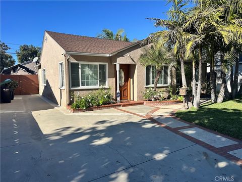 Photo of 14119 Elmcroft Avenue, Norwalk, CA 90650 (MLS # DW25281107)