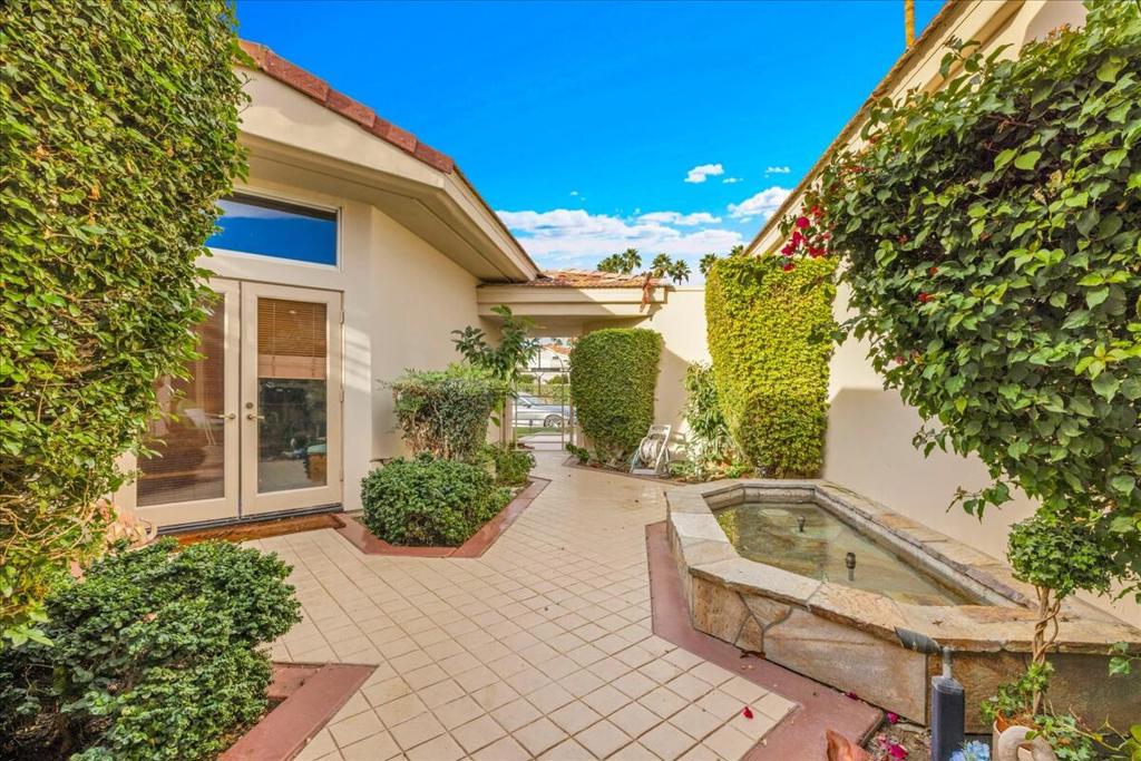 75467 Riviera Drive