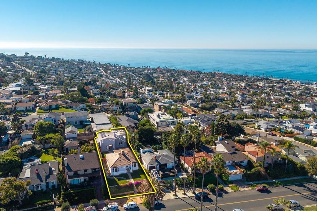 Photo of 4445 Coronado Avenue Ave, San Diego, CA 92107 (MLS # 260004996SD)