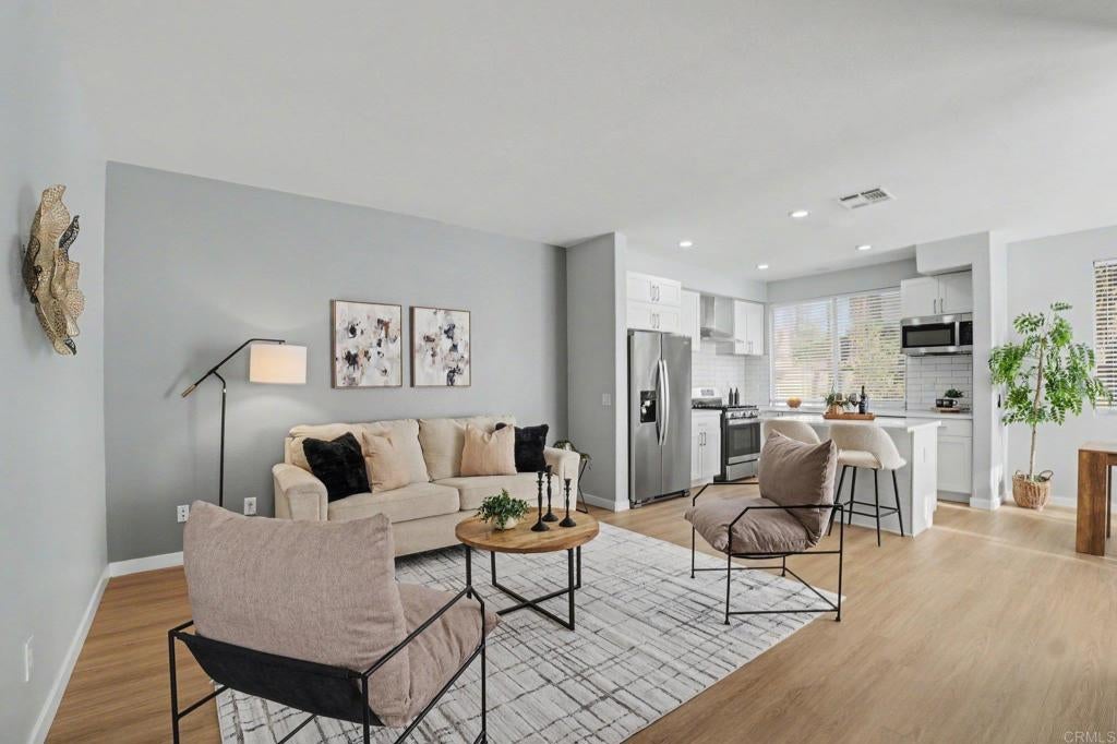 1138 Calle Dulce