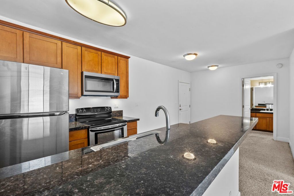 Photo of 10982 Roebling Avenue #513, Los Angeles, CA 90024 (MLS # 25528321)