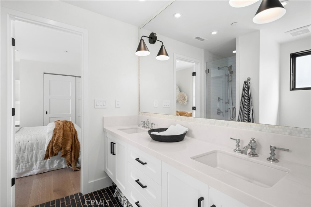 Balboa Peninsula Point (BLPP) - Residential