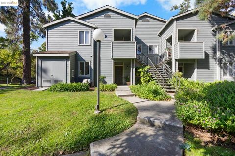 Photo of 750 Canyon Oaks Dr #D, Oakland, CA 94605 (MLS # 41115105)