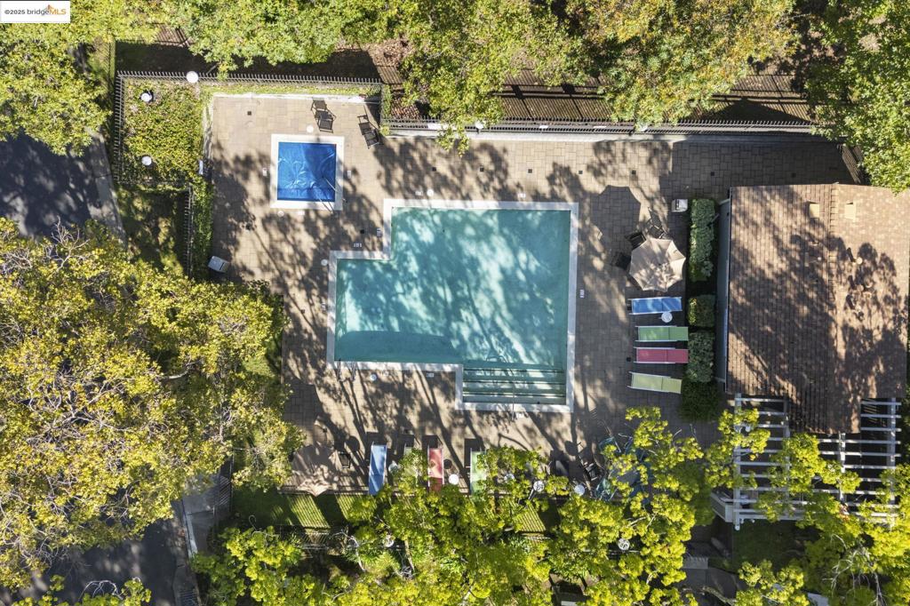 SEQUOYAH - Residential