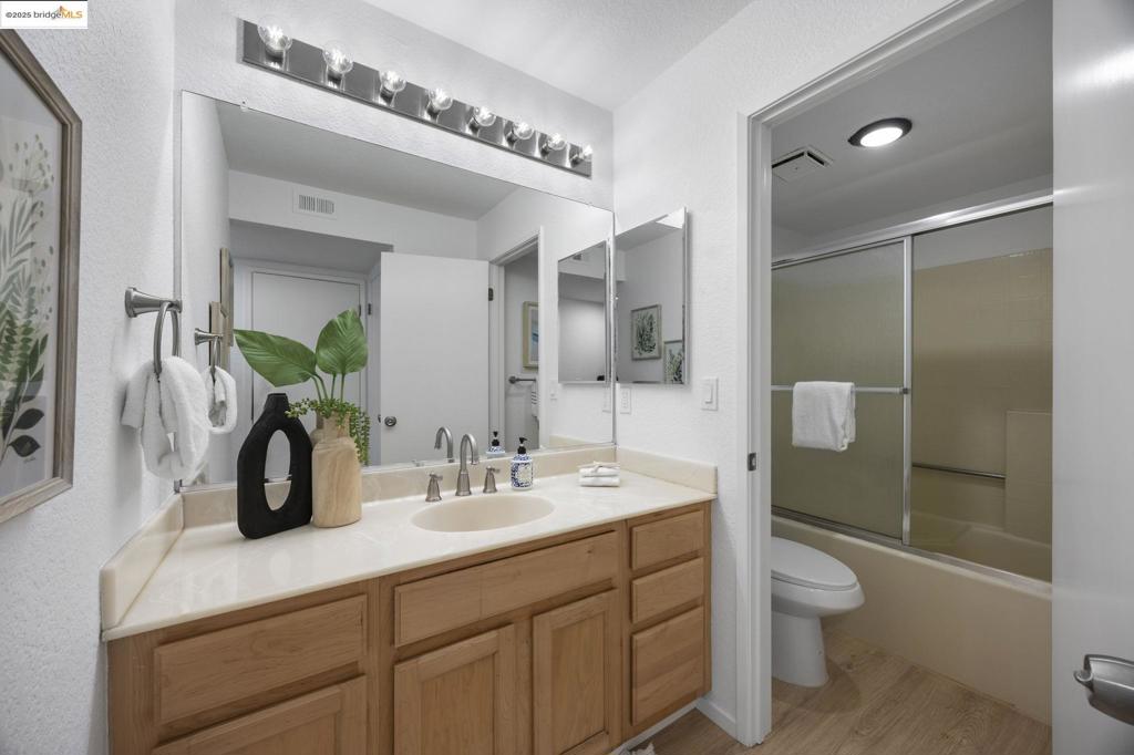 SEQUOYAH - Residential