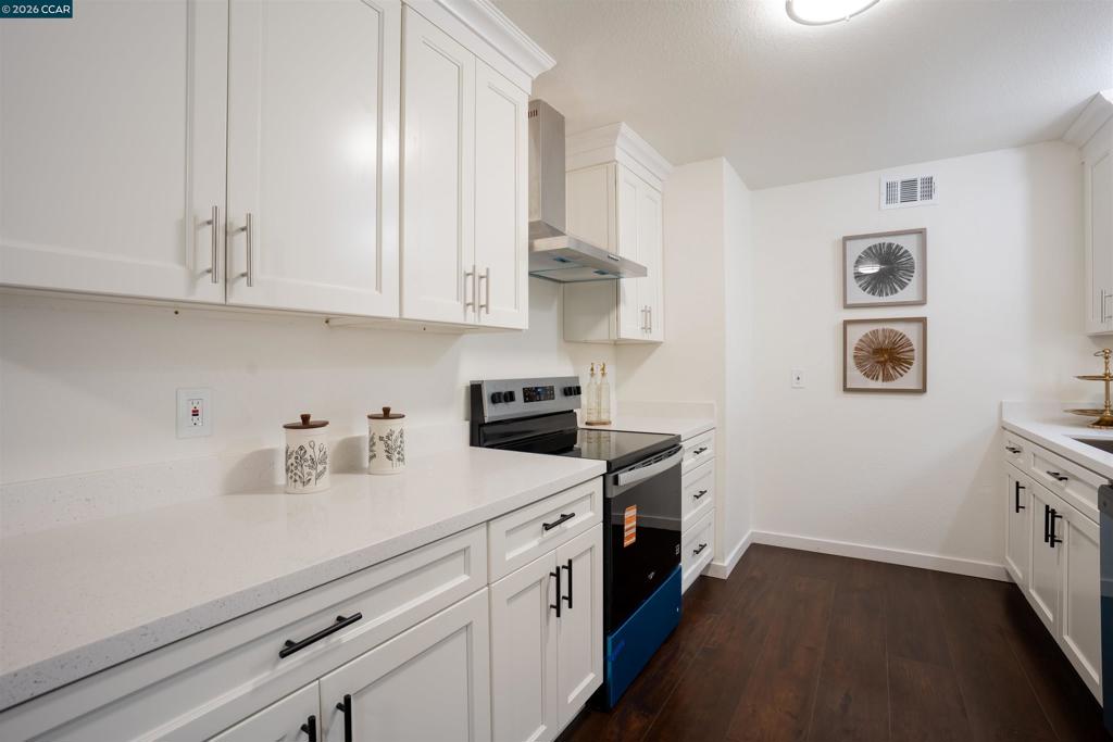 58 Solano Ave