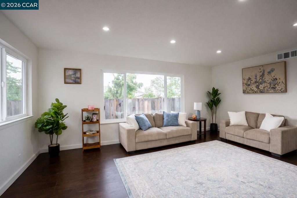 58 Solano Ave
