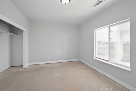 Tiny photo for 19774 Road 31, Madera, CA 93638 (MLS # MC26049845)