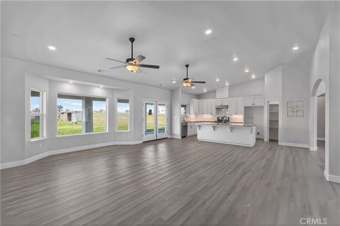 Tiny photo for 19774 Road 31, Madera, CA 93638 (MLS # MC26049845)