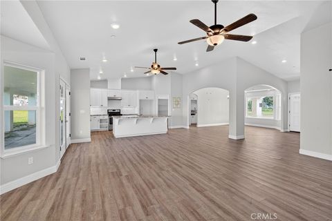 Tiny photo for 19774 Road 31, Madera, CA 93638 (MLS # MC26049845)