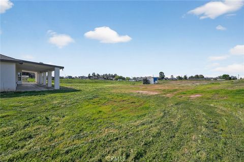 Tiny photo for 19774 Road 31, Madera, CA 93638 (MLS # MC26049845)
