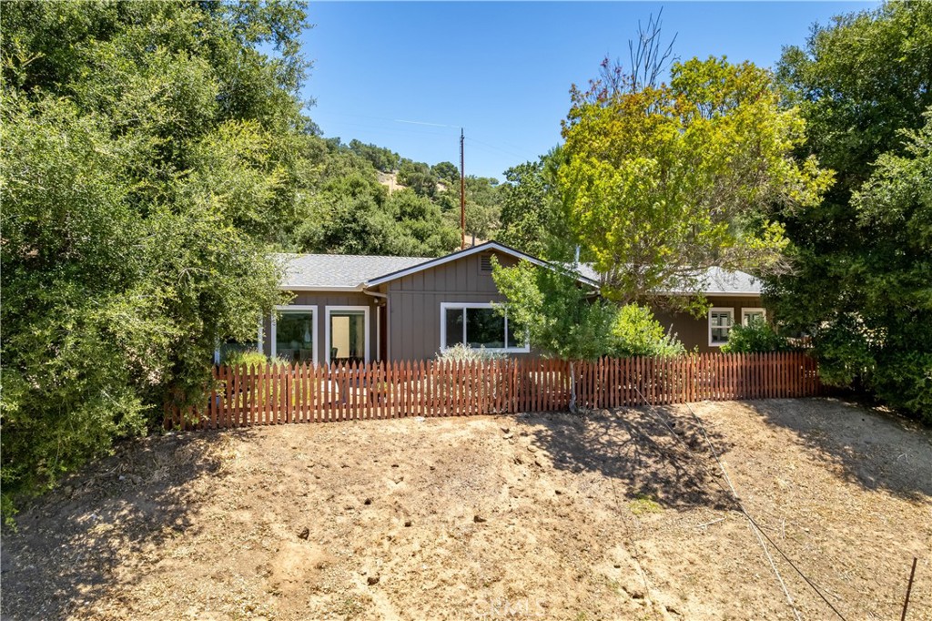 7295 San Gabriel Road