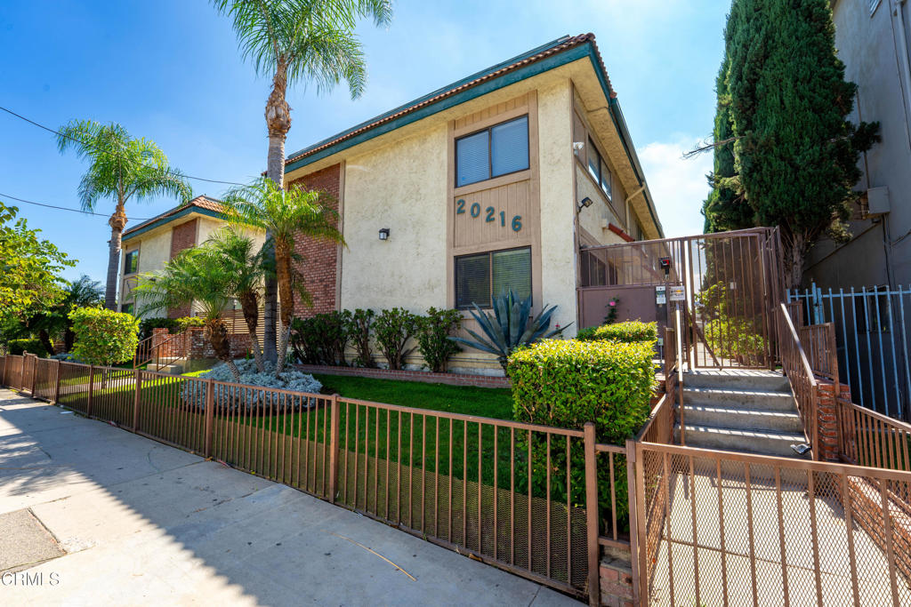 Step into this freshly updated 2-bedroom, 3-bath condo. Featuring new flooring and fresh paint throughout, offering a light and modern feel. The bathrooms have also been tastefully remodeled in the recent years. Enjoy the convenience of a 2-car garage, and an additional bonus room perfect for storage. This condo is move in ready and waiting for its next owner.