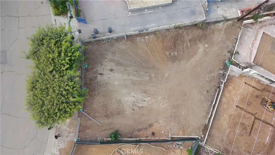 A blank canvas for custom design is ready for you. In the Marquez Knolls neighborhood a pristine 5,454 sq ft lot ready for immediate construction. A 1,582sqft 3 bedroom 2 bath was on the site. Now, the site has been fully prepared—Phase 1 & Phase 2 cleanup are complete—and is poised for a fresh start. This lot allows for a truly custom, new build. Whether you are an end-user designing a forever home or a developer seeking a prime investment, this is your moment A chance to build exactly what you want is now.