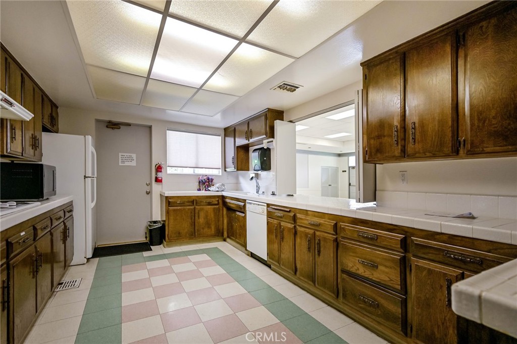 CYPRESS VILLAGE - Residential Lease