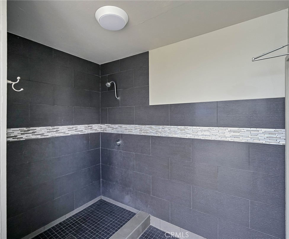 CYPRESS VILLAGE - Residential Lease