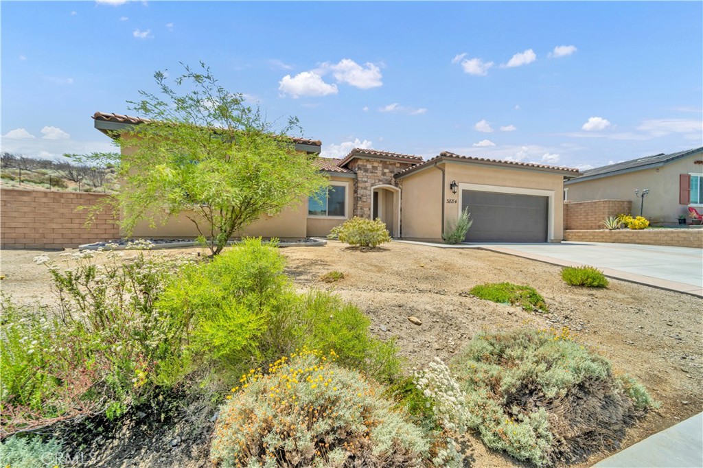3884 Saddle Drive