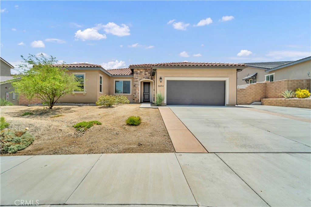 3884 Saddle Drive