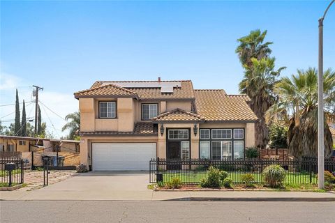 Photo of 1010 W Wilson Street, Pomona, CA 91768 (MLS # FR26072973)